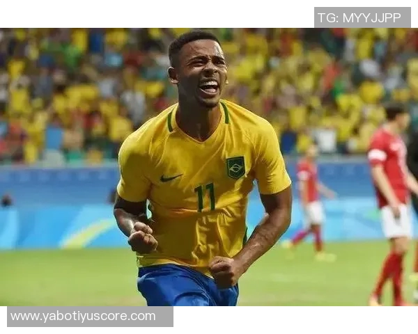 梅开二度的拉斐尔维加助力帕尔梅拉斯逆转胜利展现伟大比赛精神